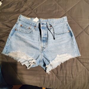 Levi's short